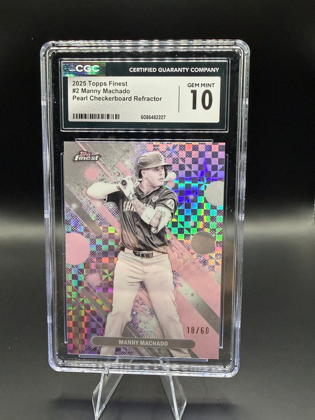 2025 Topps #2 Manny Machado Pearl Checkerboard Refractor /60