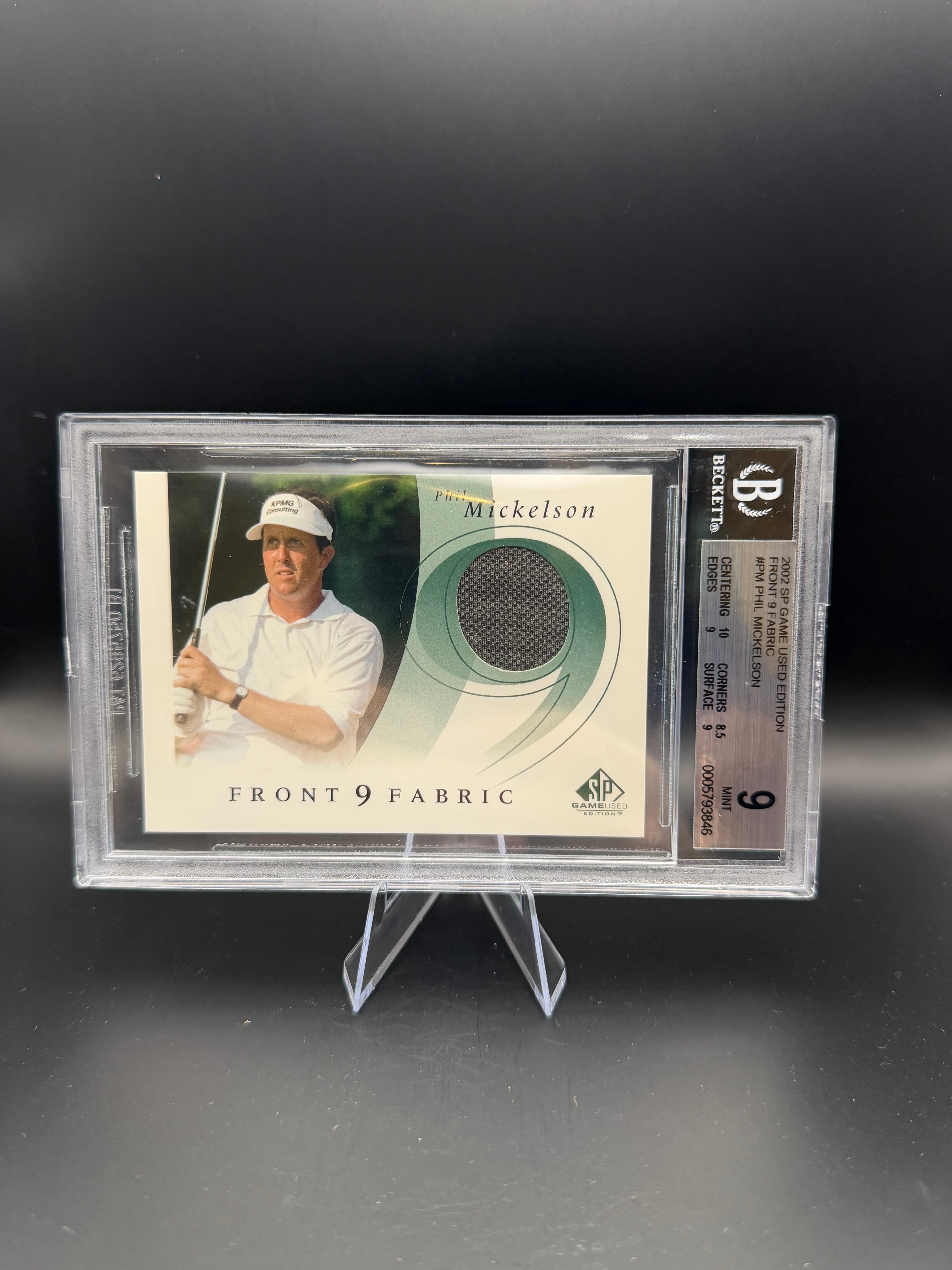 2002 SP Game Used Edition Front 9 Fabric Phil Mickelson