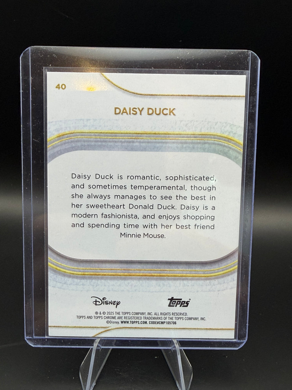 2025 Topps Chrome Daisy Duck
